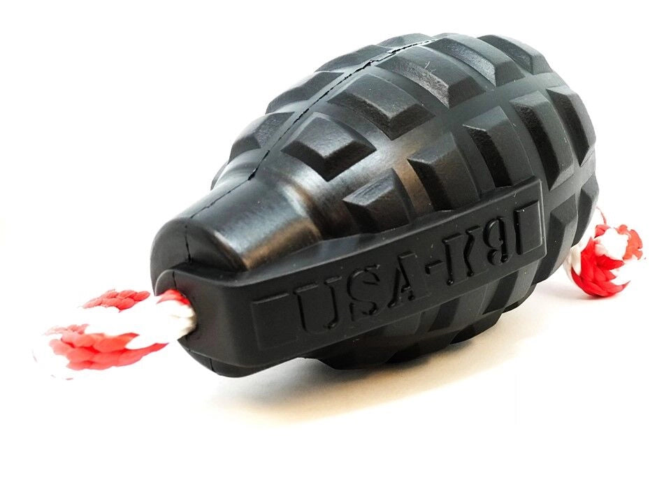 USA-K9 Magnum Grenade -Noir Le Jouet Résistant pour Chiens Énergiques